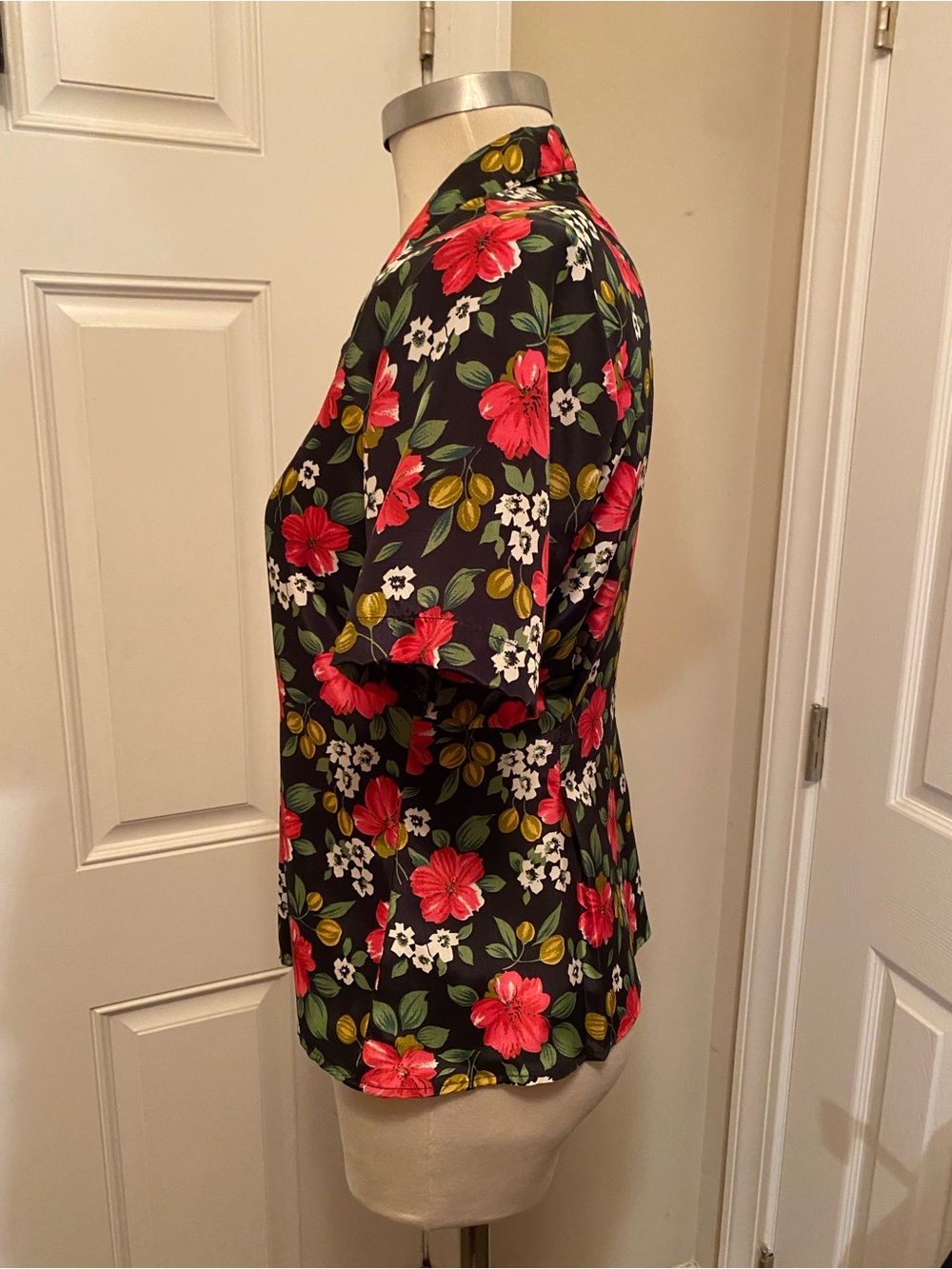 Notations Black Button-Up Blouse with Pink Floral Print - Picture 3 of 6